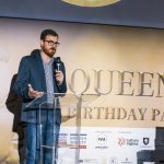 Sérgio Carré em seu depoimento sobre a ajuda da Fundação Britânica a seus pais durante o evento beneficente Aniversário da Rainha 2019.